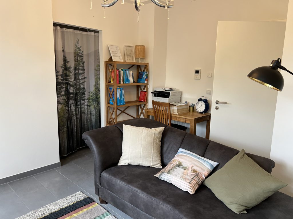 Traumatherapie: Erkenne und heile Dein Trauma 10 Platz auf dem Sofa